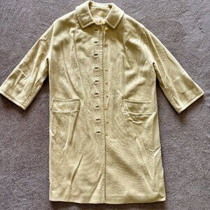 Vintage 1960s Women's Travel Aire by Dumas Cream Wool Coat